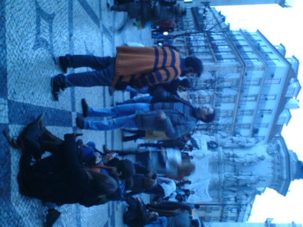 Lisbonne, Largo de Camões, 12 mars 2011 (manifestation de la "geração à rasca")