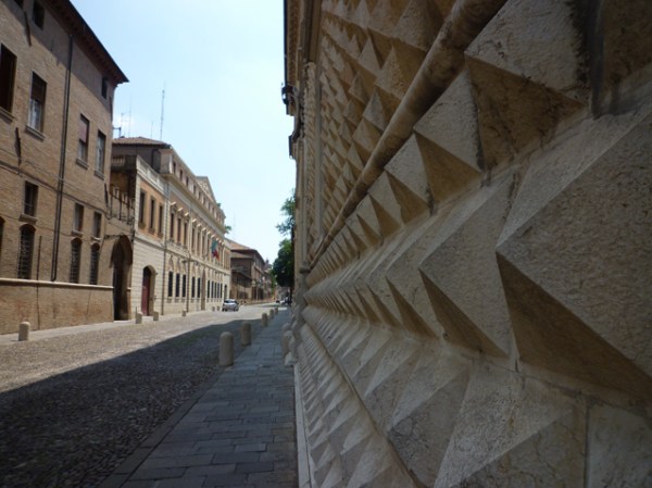 Ferrare (Émilie-Romagne, Italie), Corso Ercole I d’Este, 9 juillet 2010
