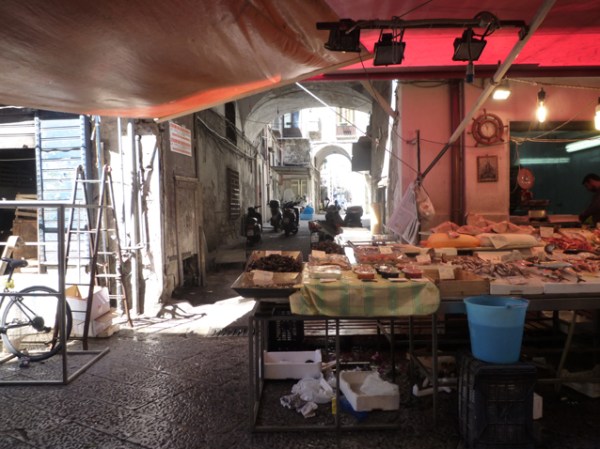 Palerme (Sicile). Marché du Capo. 9 mai 2012
