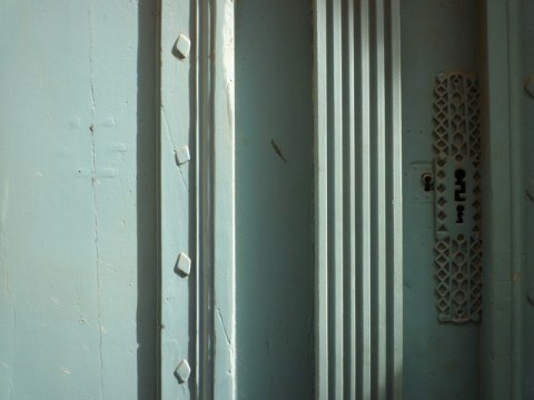 Détail d'une porte, Toulouse (France), 29 mars 2014