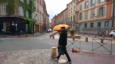 Toulouse (Occitanie, France), place Sainte-Scarbes, 6 mai 2017