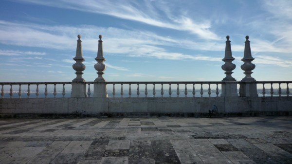 Lisbonne. Vue depuis la terrasse de l'église São Vicente de Fora (Igreja de São Vicente de Fora), 19 mars 2017